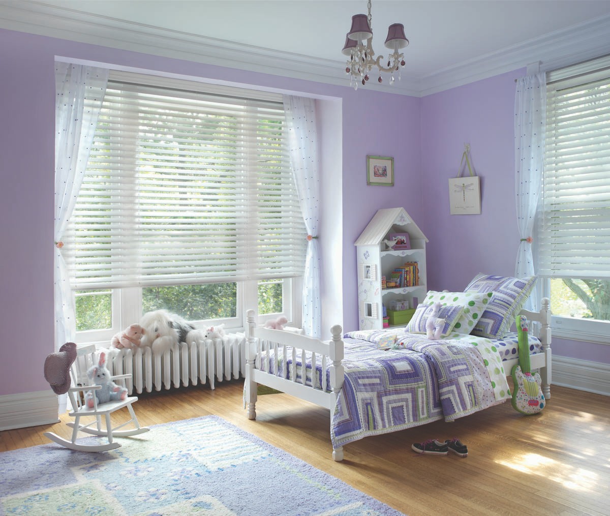 Custom window treatments for homes near Princeton, New Jersey (NJ) including Hunter Douglas drapery