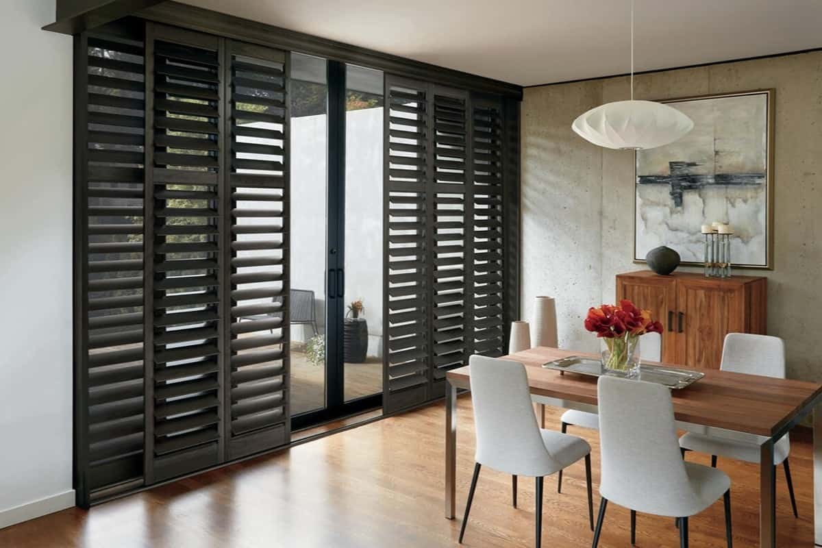 Sliding glass doors with beautiful window treatments